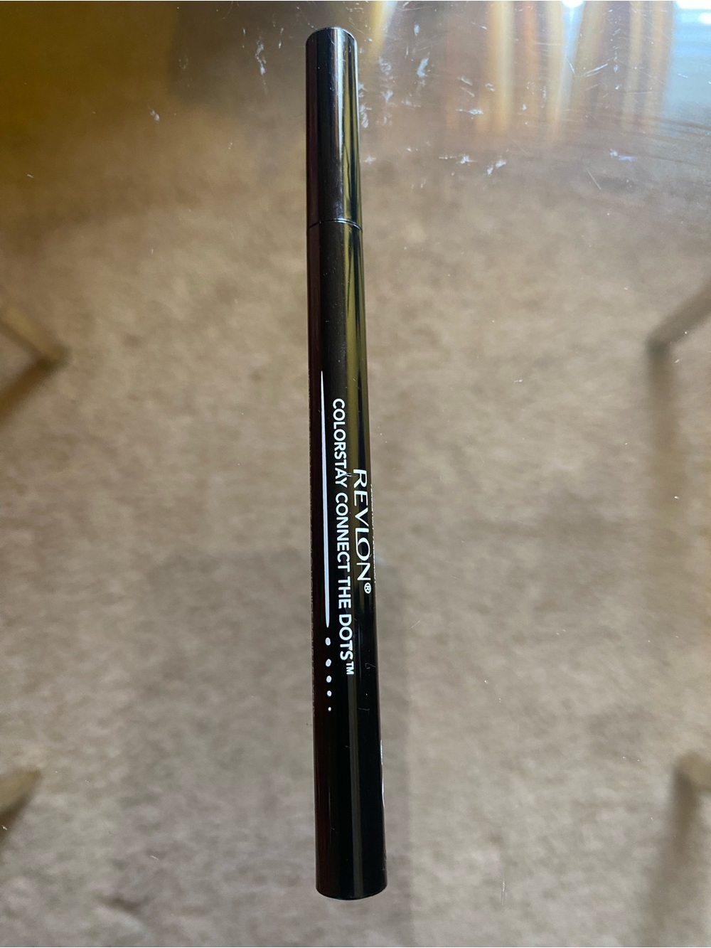 Revlon ColorStay Connect the Dots - Blackest Black 01